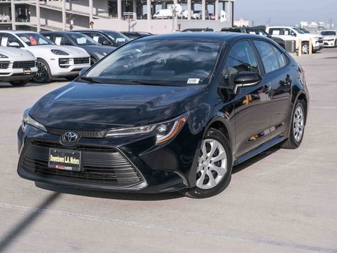 Certified 2024 Toyota Corolla LE FWD image 1