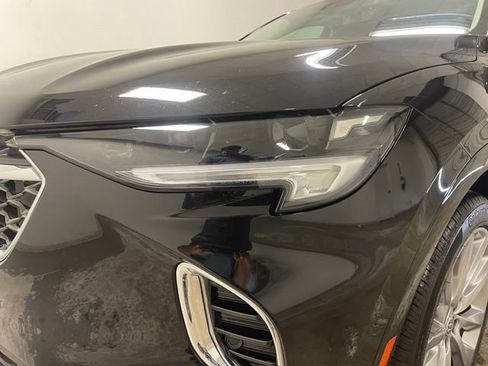 Used 2023 Buick Envision Avenir AWD/4WD image 4