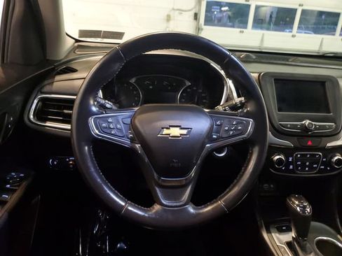 Used 2020 Chevrolet Equinox LT AWD/4WD image 15
