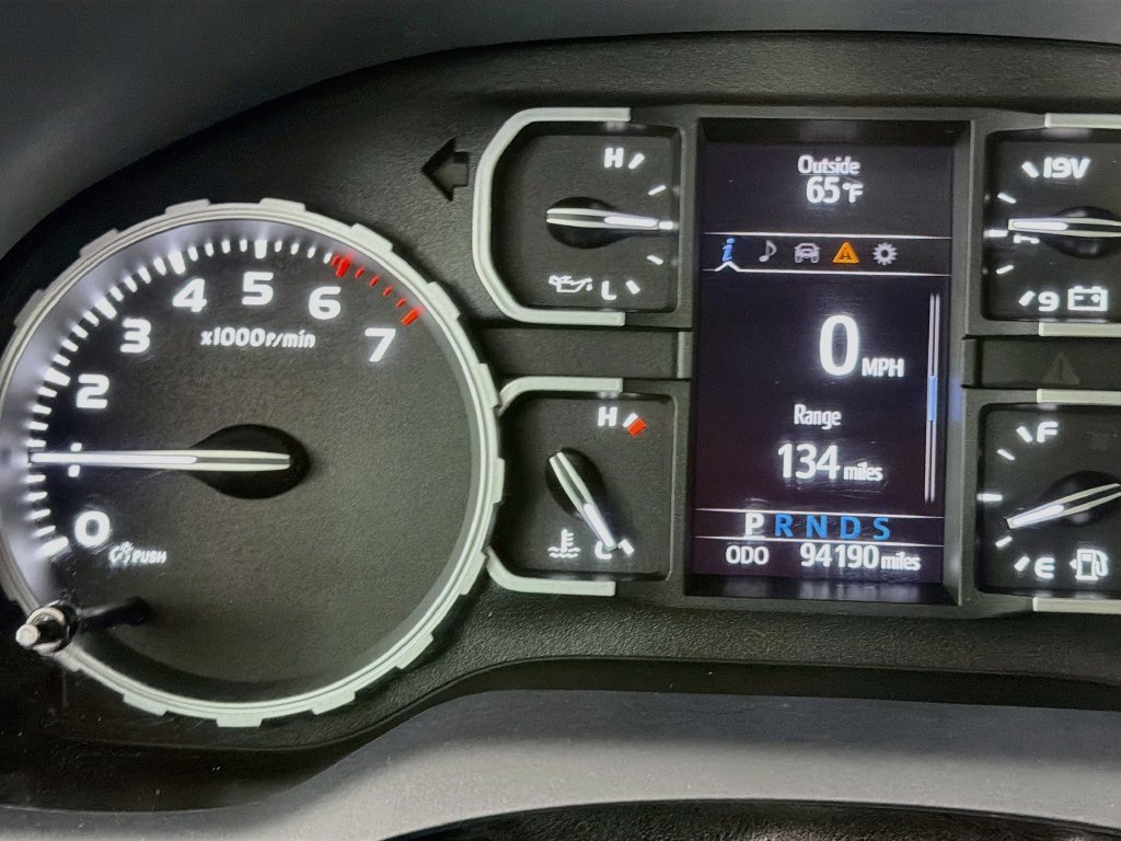 Used 2021 Toyota Tundra SR5 AWD/4WD image 13