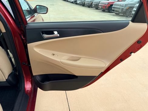 Used 2012 Hyundai Sonata GLS FWD image 22