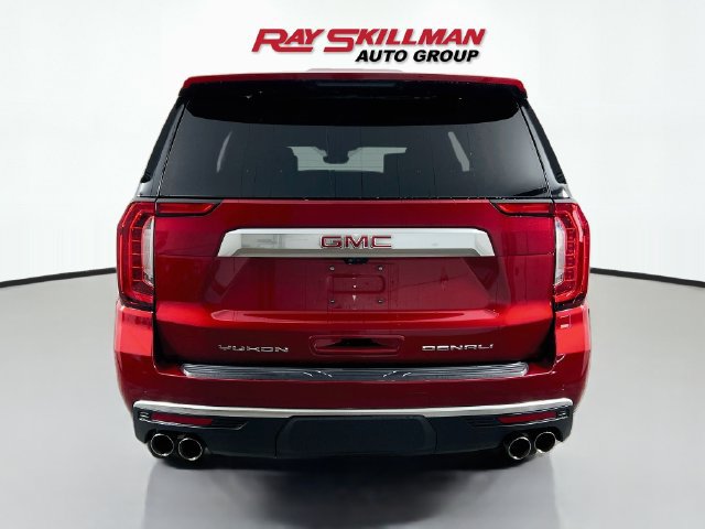 Used 2024 GMC Yukon Denali w/ Advanced Technology Package AWD/4WD image 6