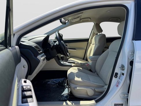 Used 2015 Subaru Crosstrek 2.0i Premium AWD/4WD image 10