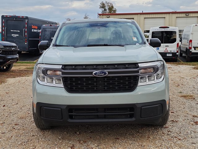 Used 2024 Ford Maverick XLT FWD image 2