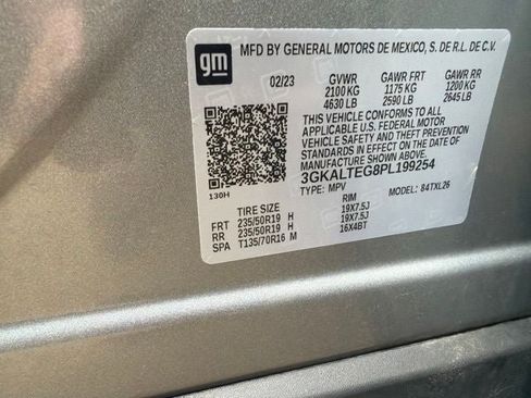 Used 2023 GMC Terrain SLE w/ Driver Convenience Package AWD/4WD image 29