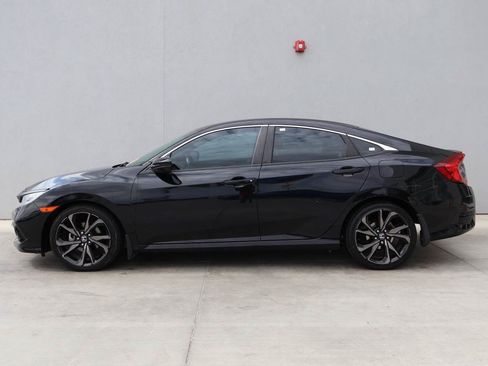 Used 2020 Honda Civic Sport image 2
