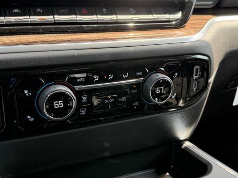 New 2026 Chevrolet Silverado 1500 LT Trail Boss w/ Convenience Package II AWD/4WD image 21