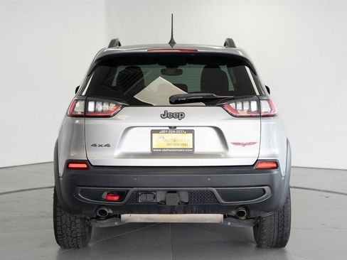 Used 2019 Jeep Cherokee Trailhawk w/ Cold Weather Group AWD/4WD image 6