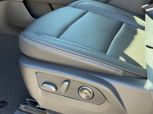 New 2026 GMC Sierra 3500 Denali w/ Denali Reserve Package image 26