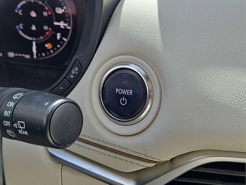 Used 2024 MAZDA CX-90 Plug-In Hybrid w/ Premium Plus image 31