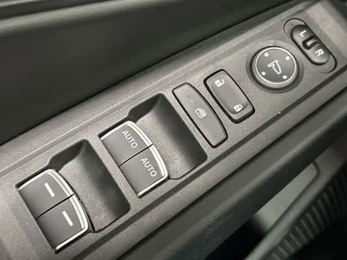 Used 2026 Honda Accord SE image 19