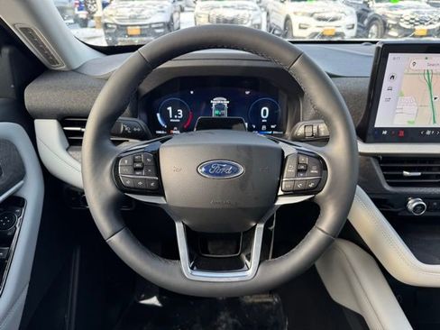 New 2026 Ford Explorer Platinum w/ LUX Leather Package image 29