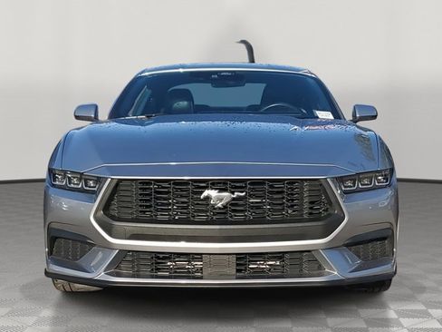 Used 2024 Ford Mustang Premium image 2