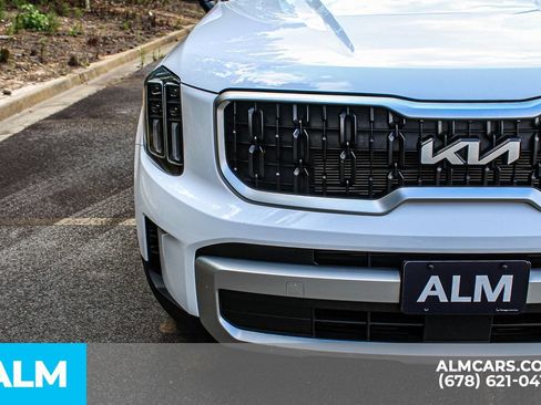 Used 2025 Kia Telluride EX AWD/4WD image 10