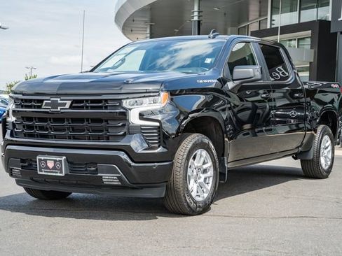 Used 2026 Chevrolet Silverado 1500 RST AWD/4WD image 3