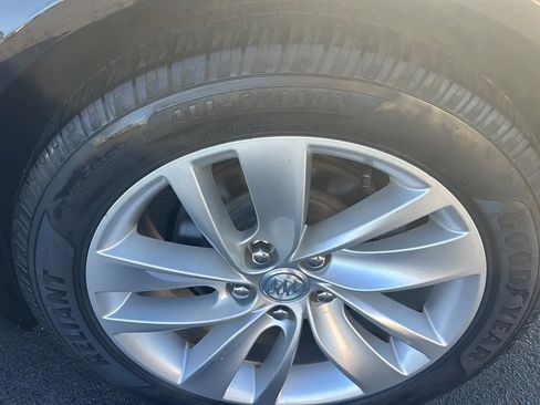 Used 2016 Buick Regal Premium AWD/4WD image 31