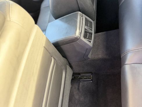 Used 2012 Dodge Challenger SXT Plus RWD image 24