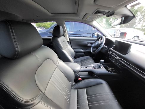 Used 2024 Honda HR-V EX-L image 8