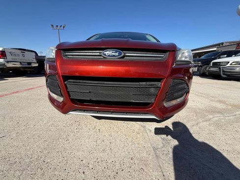 Used 2016 Ford Escape SE image 16