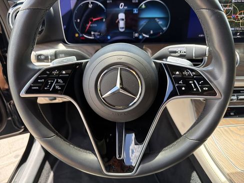 Used 2022 Mercedes-Benz E 350 Sedan image 28