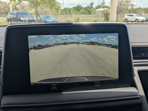 Used 2022 Chevrolet Tahoe RST RWD image 26