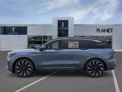 New 2026 Lincoln Nautilus Black Label w/ Jet Appearance Package AWD/4WD image 3
