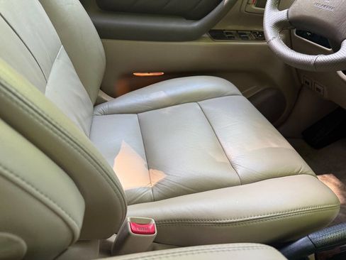 Used 2001 Toyota Land Cruiser AWD/4WD image 64