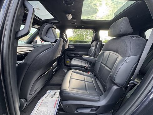 New 2027 Kia Telluride SX Prestige w/ Towing Package AWD/4WD image 18