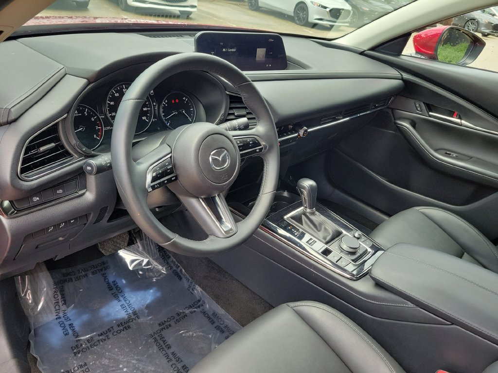 Used 2025 MAZDA CX-30 AWD 2.5 S w/ Preferred Package image 19