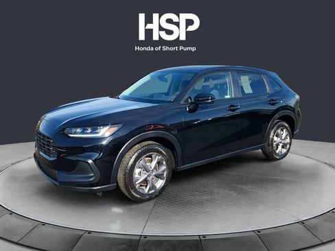 Used 2026 Honda HR-V LX image 1