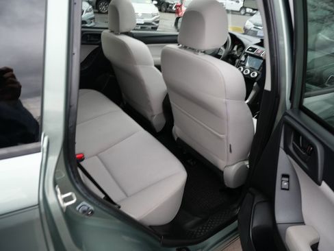 Used 2016 Subaru Forester 2.5i Premium w/ All-Weather Package image 22