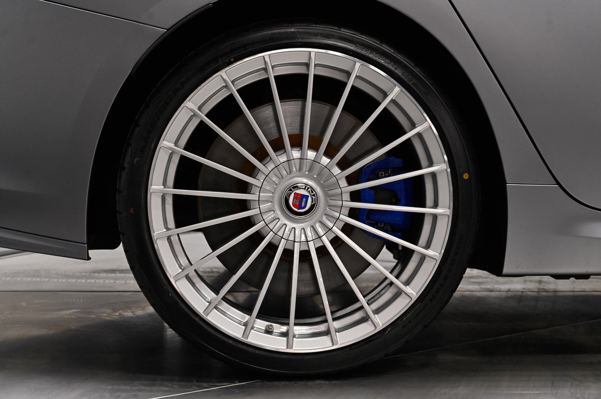 Used 2022 BMW ALPINA B8 xDrive Gran Coupe AWD/4WD image 21