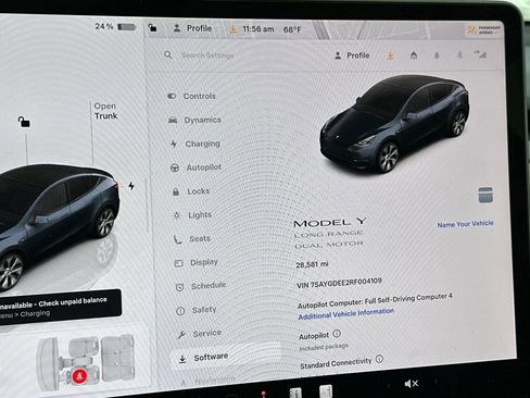 Used 2024 Tesla Model Y Long Range image 25