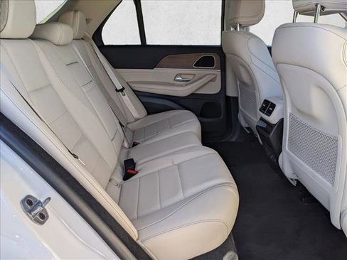 Certified 2025 Mercedes-Benz GLE 450e 4MATIC image 24