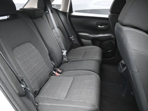 Used 2023 Honda HR-V LX image 33