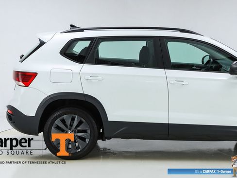 Used 2023 Volkswagen Taos S image 11