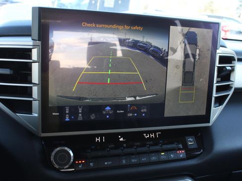 Used 2024 Toyota Tundra Limited image 13