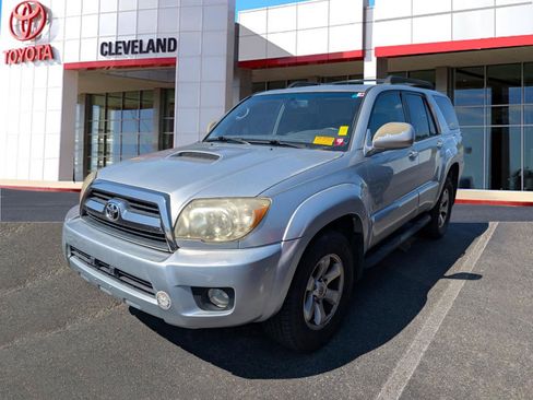 Used 2007 Toyota 4Runner SR5 RWD image 3