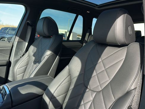 New 2026 BMW X5 xDrive40i w/ M Sport Package image 11