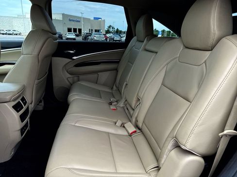 Used 2017 Acura MDX FWD image 22
