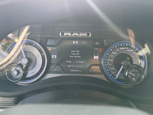 Used 2021 RAM 2500 Limited image 24