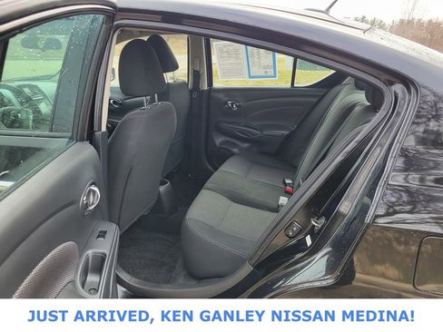 Used 2018 Nissan Versa SV w/ SV Special Edition Package image 37