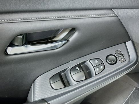 Used 2024 Nissan Sentra SV w/ All-Weather Package image 15