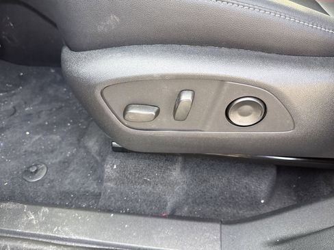 New 2026 Chevrolet Traverse LT w/ Driver Confidence Package image 13