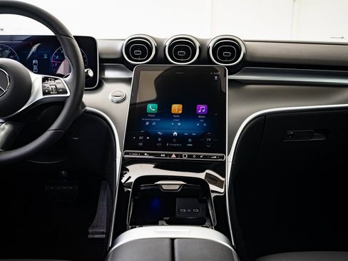 Used 2025 Mercedes-Benz C 300 C 300 image 30