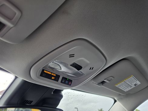 Used 2024 Chevrolet Trax LS FWD image 27