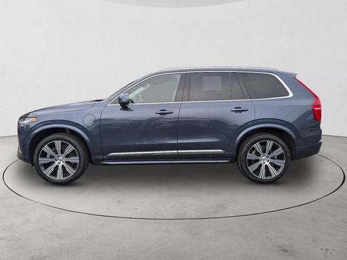 Certified 2025 Volvo XC90 T8 Ultra w/ Protection Package Premier AWD/4WD image 8