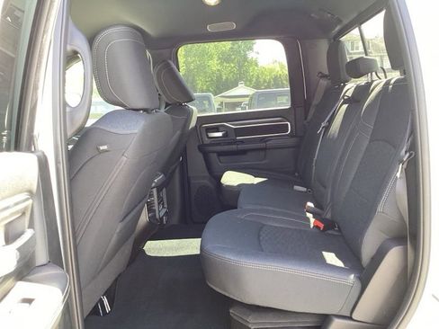 New 2026 RAM 2500 Big Horn AWD/4WD image 19