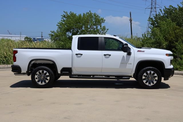 New 2026 Chevrolet Silverado 2500 Custom w/ Custom Value Package AWD/4WD image 4