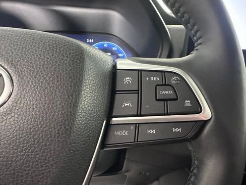 Used 2024 Toyota Grand Highlander AWD image 27